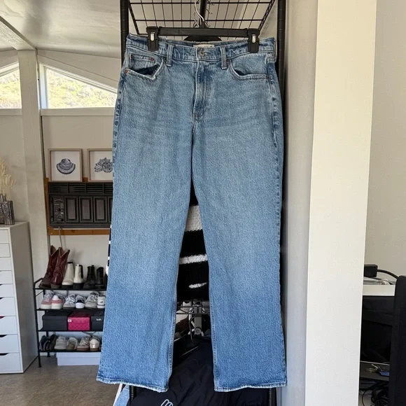Abercrombie & Fitch The Baggy Low Rise Jeans - Picture 1 of 3